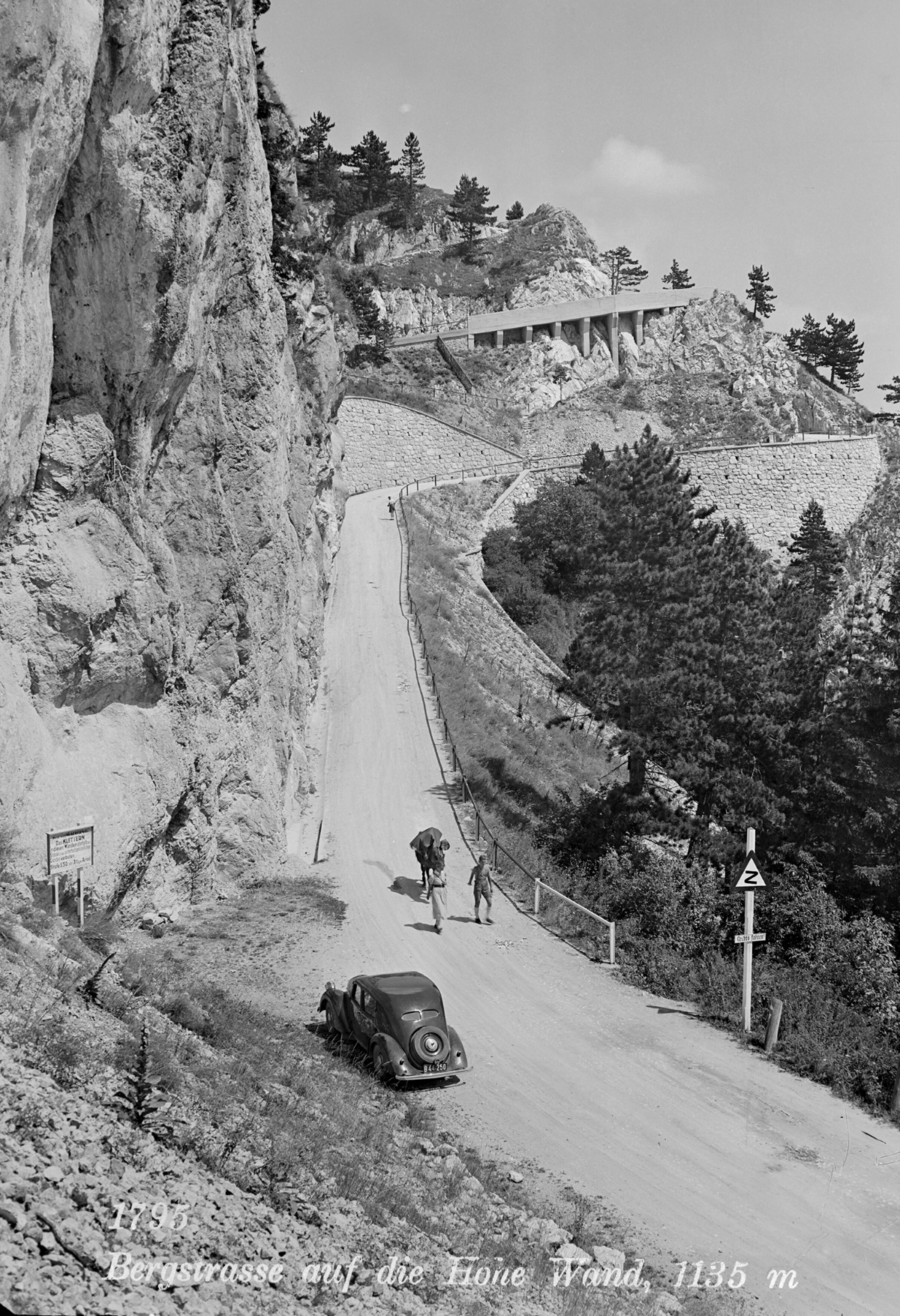 Bergstraße auf die Hohe Wand, ca. 1938