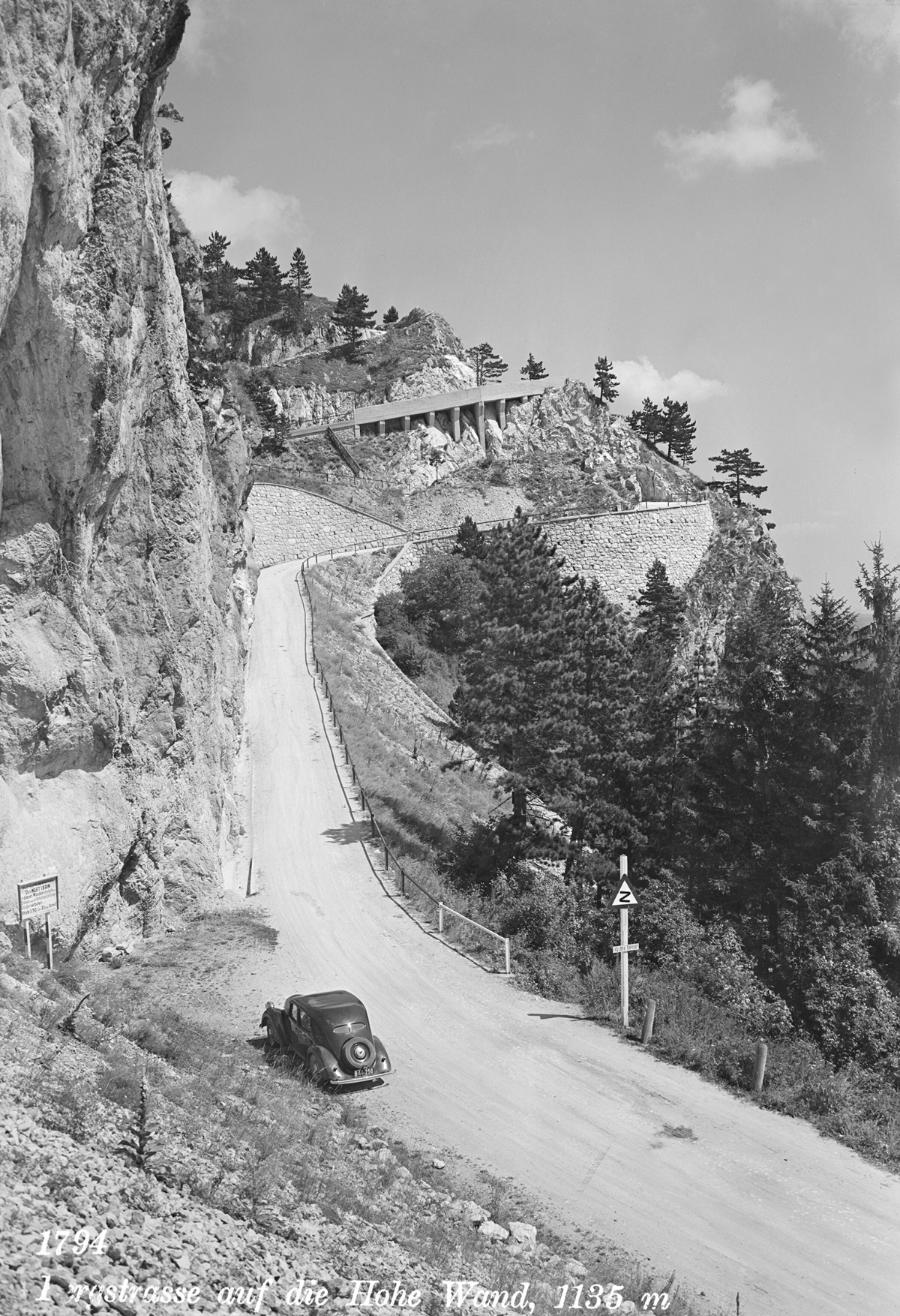 Bergstraße auf die Hohe Wand, ca. 1938
